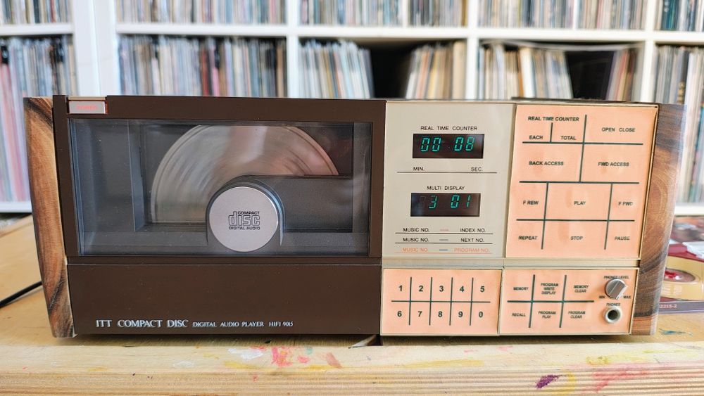 Vând Cd player ITT hifi 9015