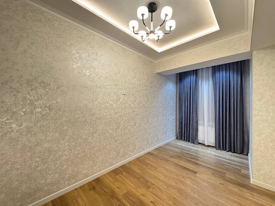 Продается 3х комнатная кв. 110м2. Геофизика. Аэропорт.