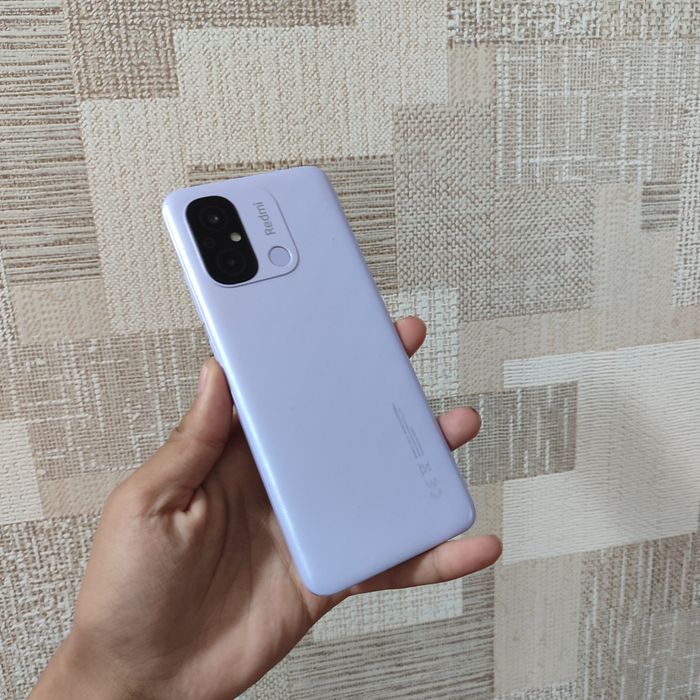 Redmi 12c ideal holatda 128 Gb padarka bob