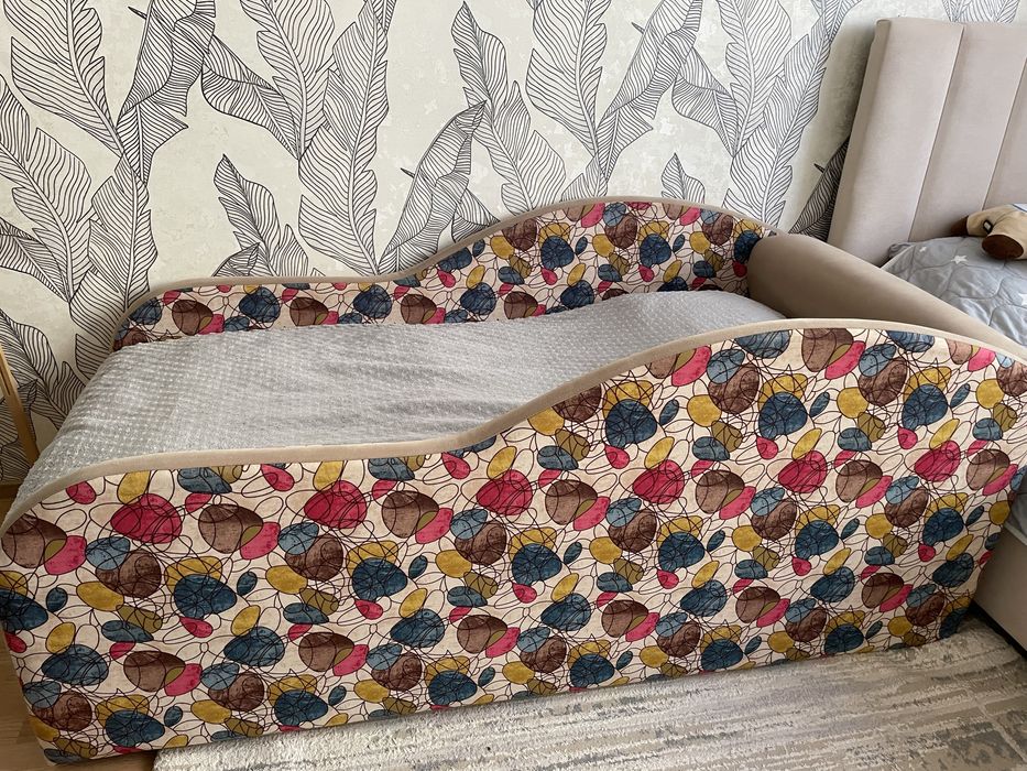 Детский диван в хорошем состояни