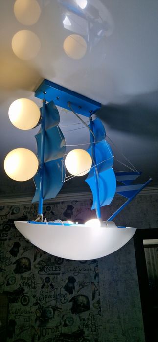 Люстра в детскую