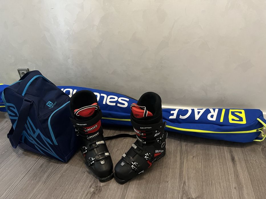 Лыжные ботинки в классном состоянии
