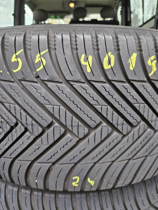 Гуми 255/40/19 Всесезонни