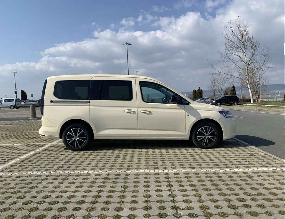 VW Caddy Maxi 2.0 d 6+1, 3 години фабрична гаранция