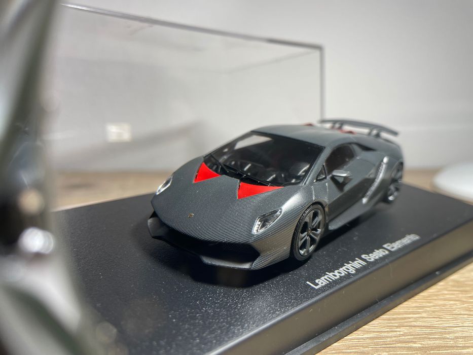 Macheta Lamborghini Sesto Elemento 1:43 Autoart.