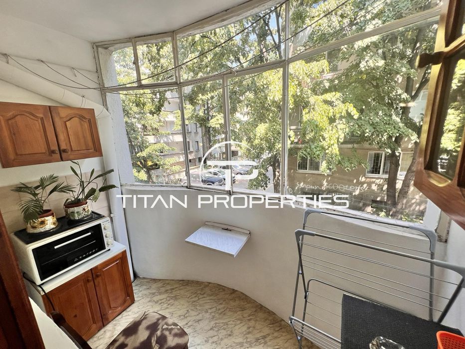 Дава се под наем Двустаен апартамент в Бургас, Възраждане - 55 кв.м за 306 € - Снимка #6