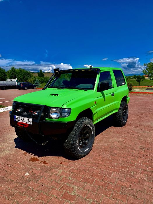 Mitsubishi pajero
