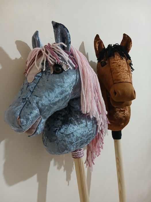 Лошадка на палочке. Хобби хорс