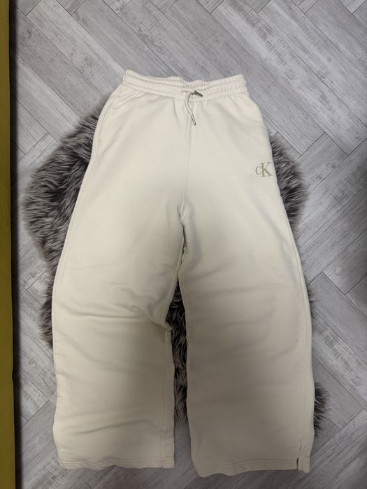 Calvin Klein sweats