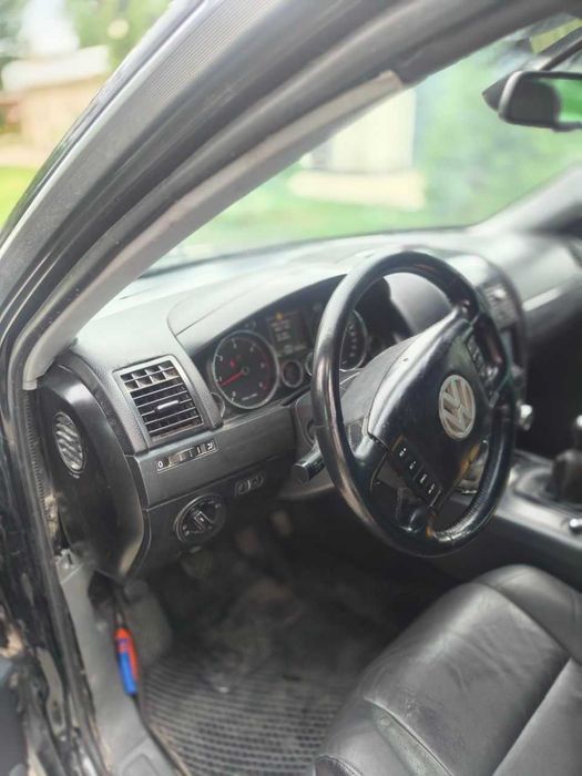 Продаётся диз. Volkswagen Touareg  2007  Фольксваген Туарег1!