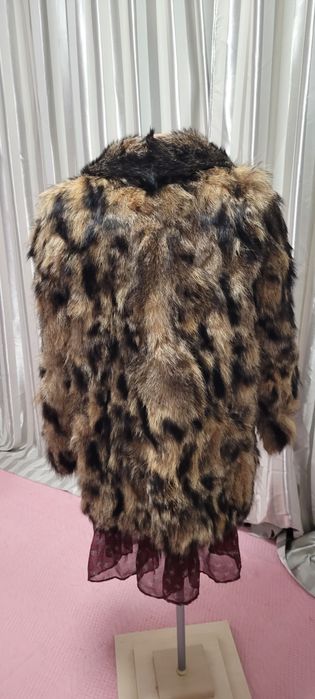 Haina blana enot scurta