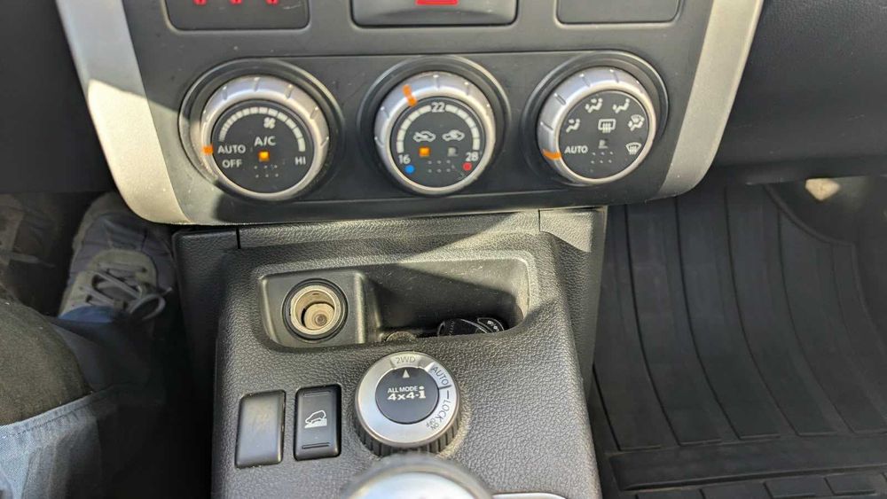 NISSAN X-Trail 2012 — imagine 3