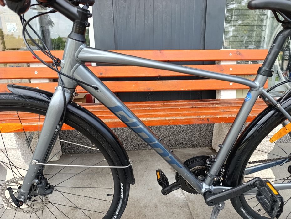 Градски велосипед Giant escape 28/М