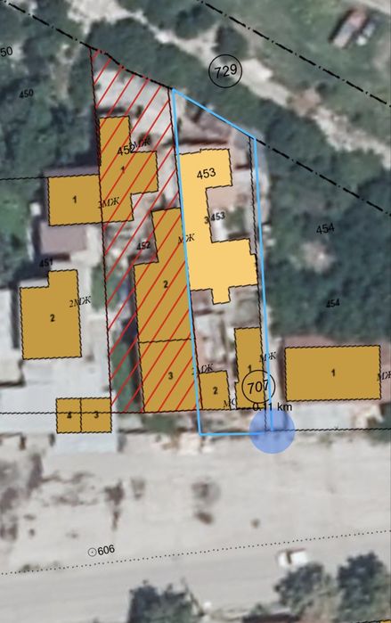 Къща с двор в София