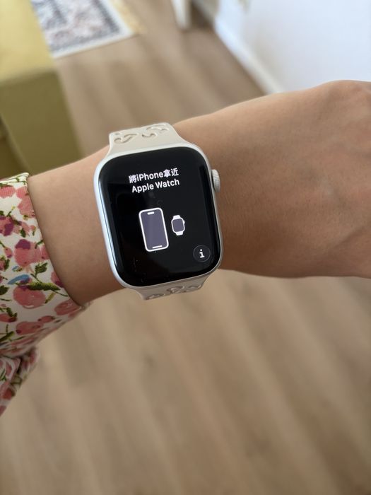 Продается Apple watch series 8