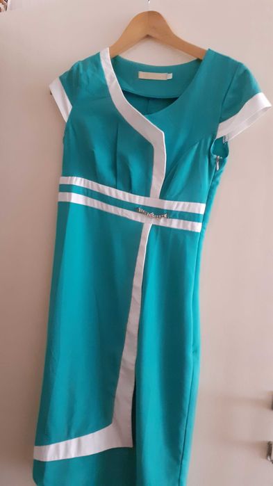 Женское летнее платье размер 38-й