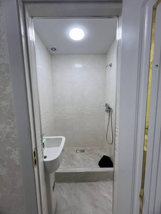 Sergeli 3-bekat Metroga 400metr Golden life sentr orqasi