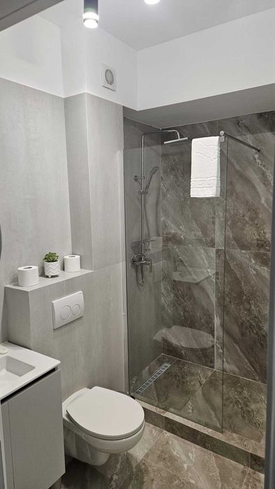 Apartament 2 camere  de inchiriat pe termen lung