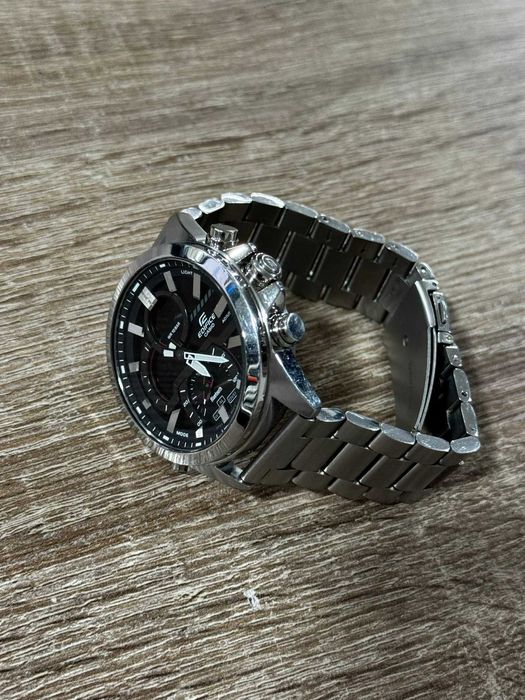 Casio Edifice Bluetooth ECB-30D