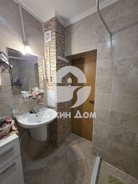 Едностаен апартамент с НИСКА ТАКСА в жилищна сграда, гр. Свети Влас