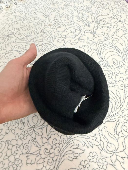 Шапка Wolt из хороших материалов