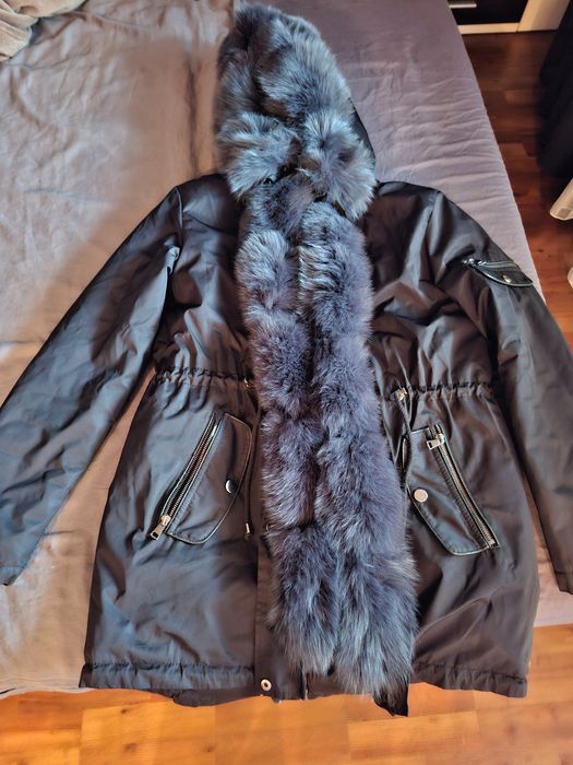 Палто-парка с естествена лисица