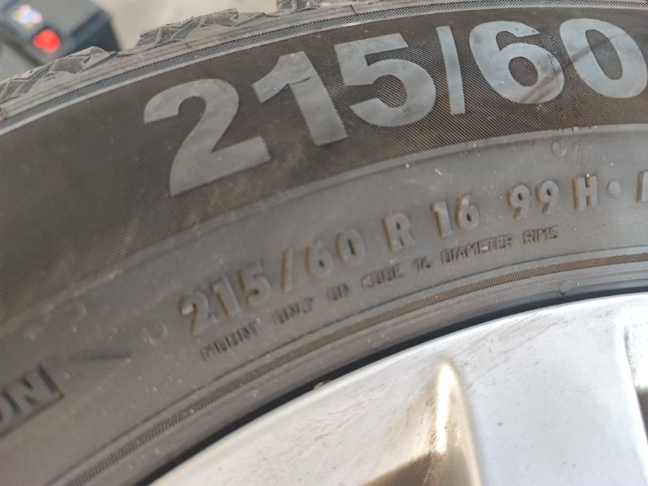 Jante aliaj passat b8 amvelope iarna 8mm