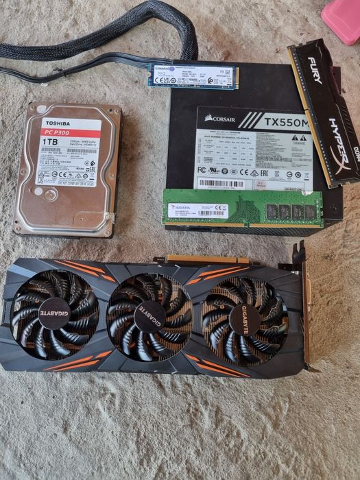 Se vinde piese pc, funcționează 100%