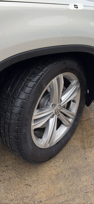 Pirelli Sottozero 235 55 18
