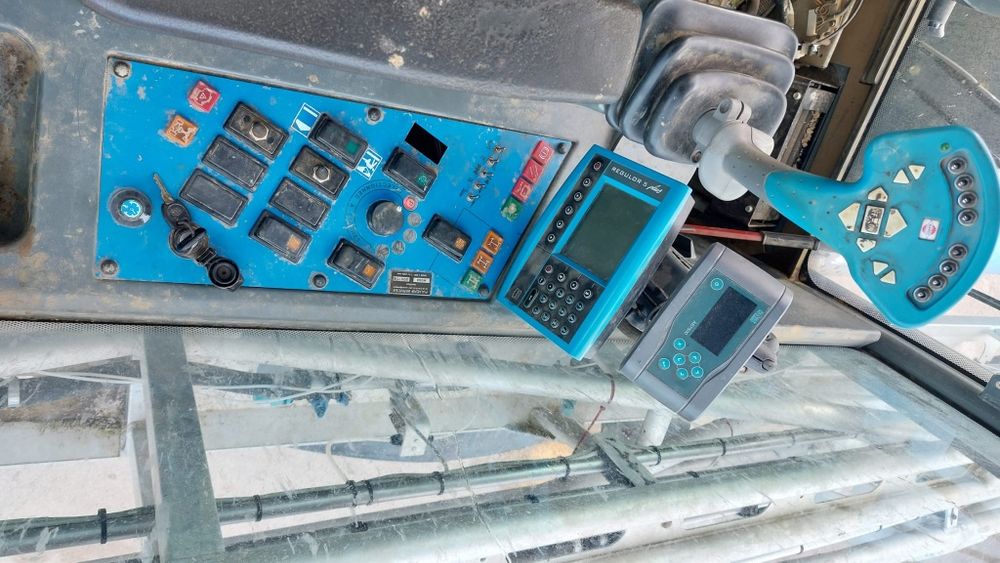 autopropulsata met libelula sprayer mig gunoiera coasa grebla