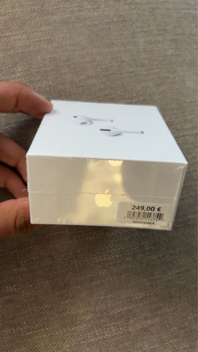 Airpods pro 3 noua
