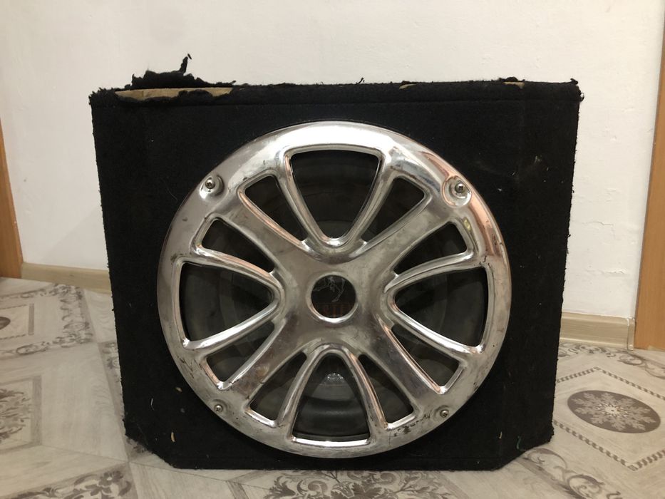 Продам Сабвуфер