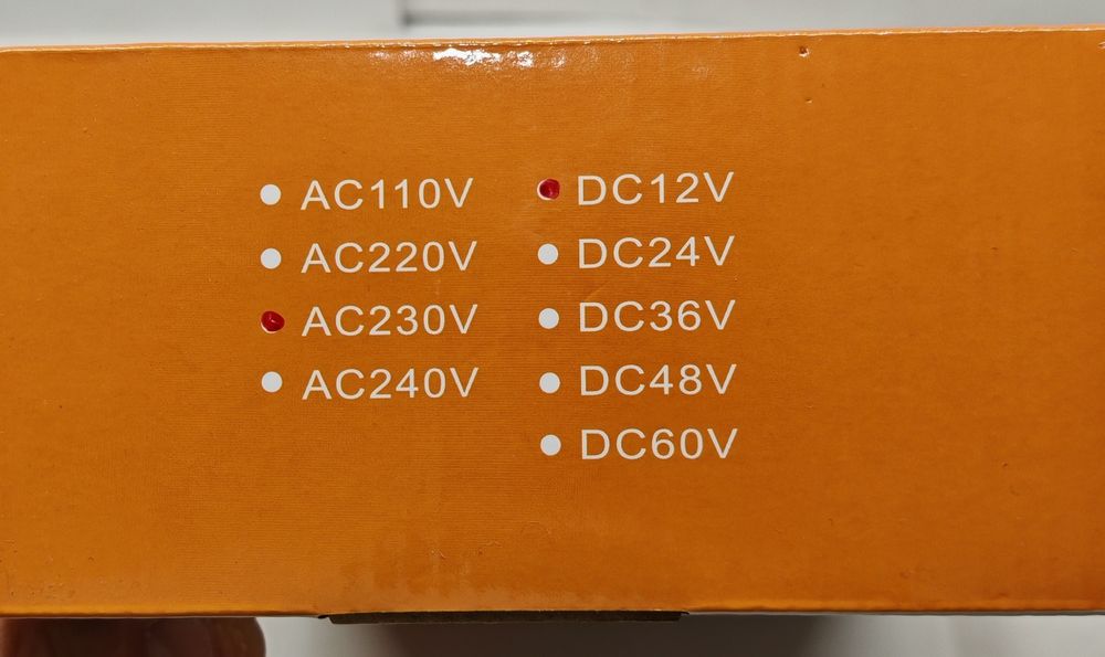 Invertor 12V DC la 220V