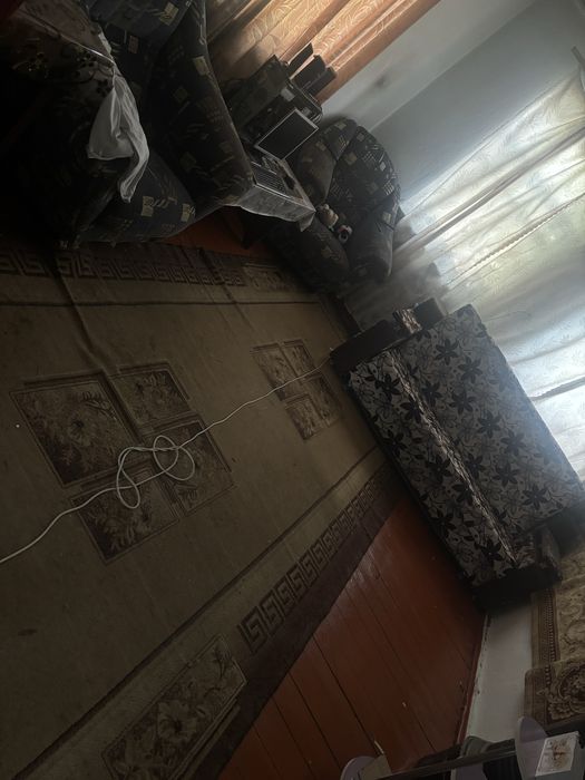 Продаю дом под снос в виде участка