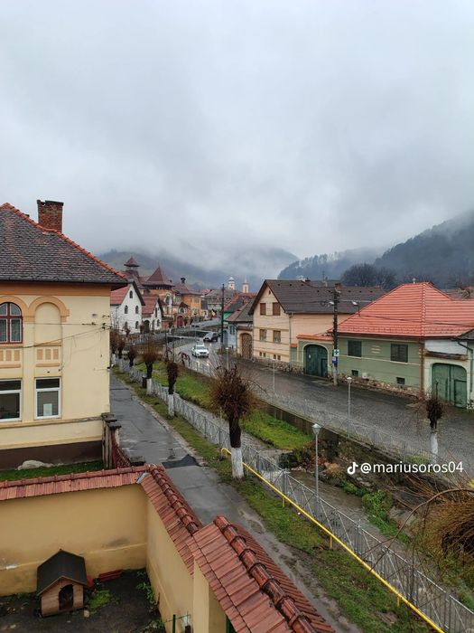 Executam acoperisuri foisoare terase