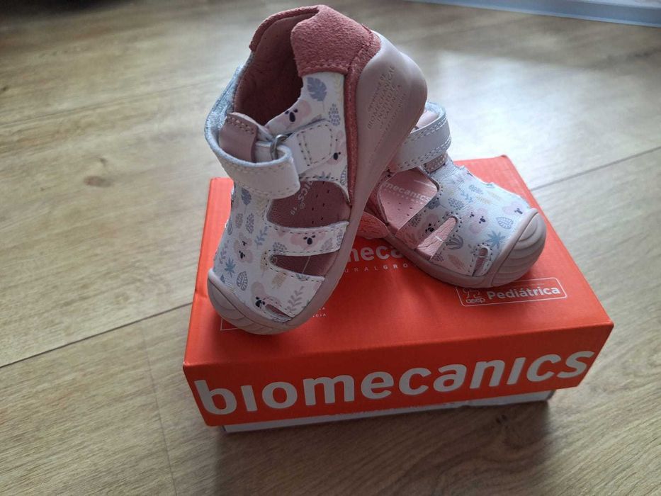 Sandale Biomecanics - noi - marimea 19