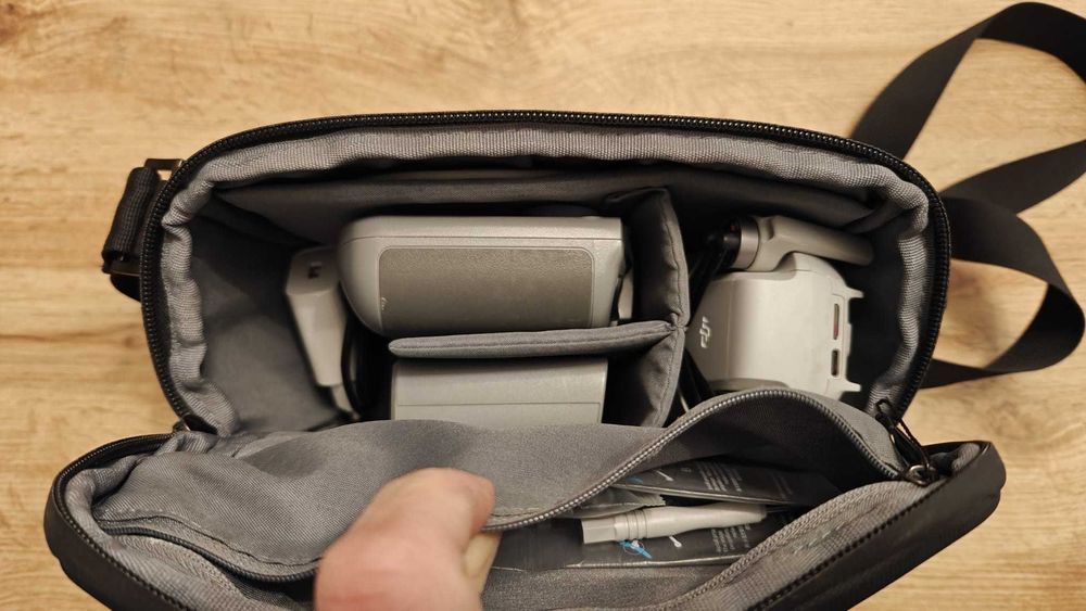 Vând Drona DJI Mini2 Combo 4K