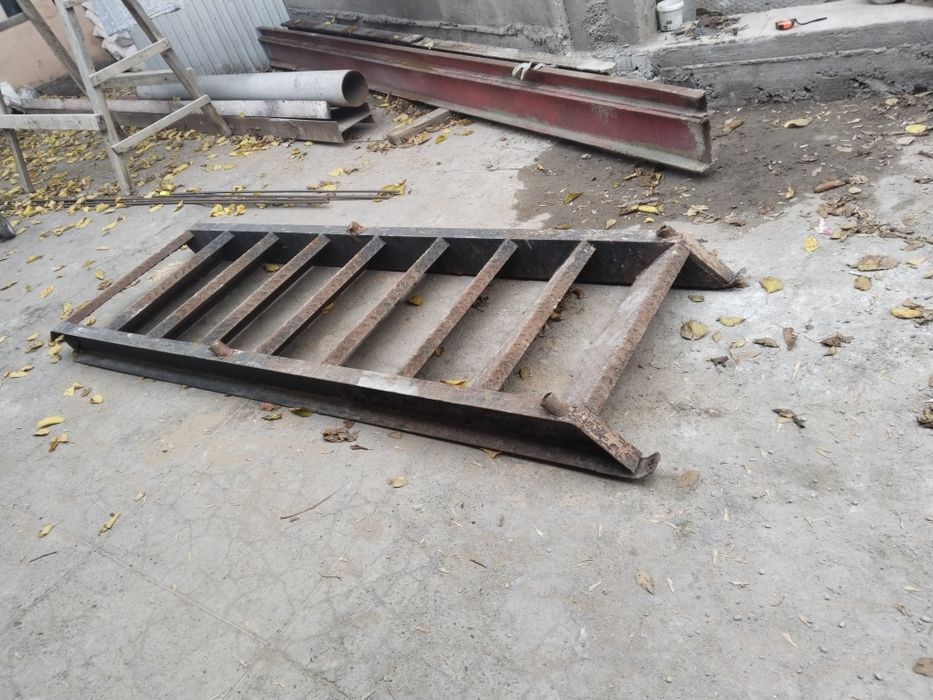 Лестница металлическая