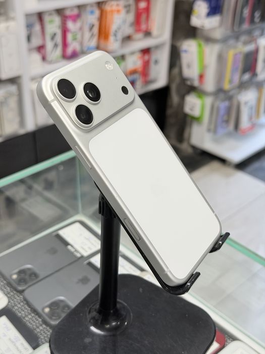 Apple iPhone 17 Pro Max 256Gb Silver