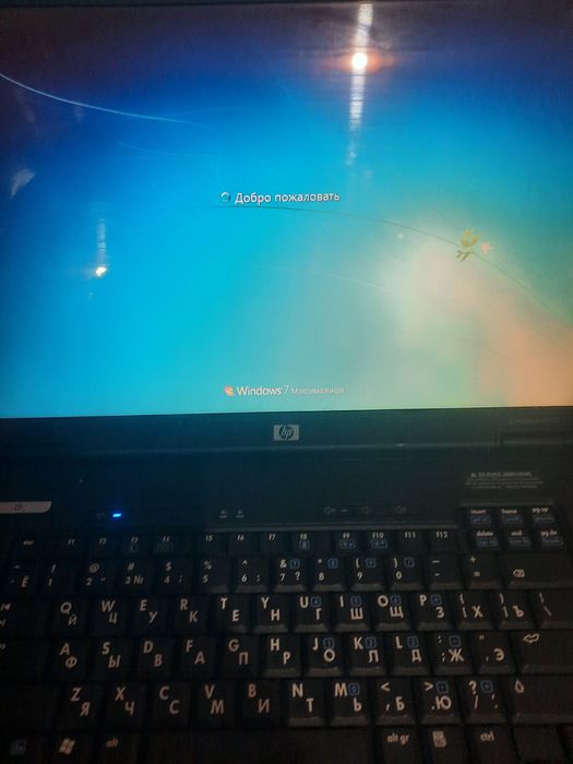 Ноутбук сотилади янгидай