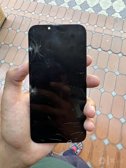 iphone 13 pro ekran sotiladi