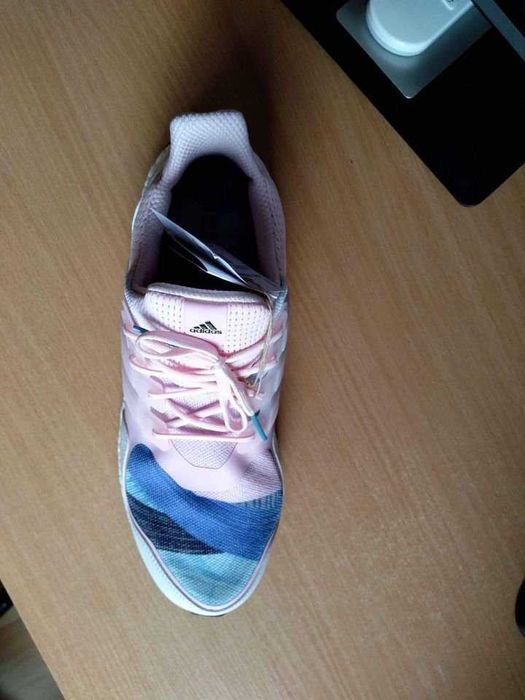 НОВИ дамски Адидас,N-46,голям размер adidas