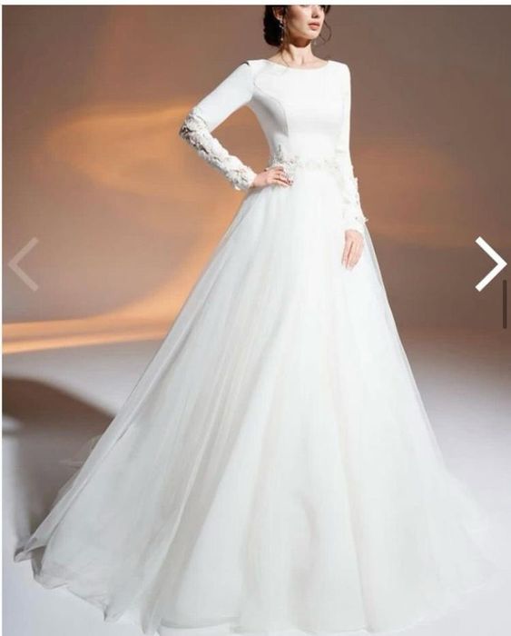 Свадебное платье