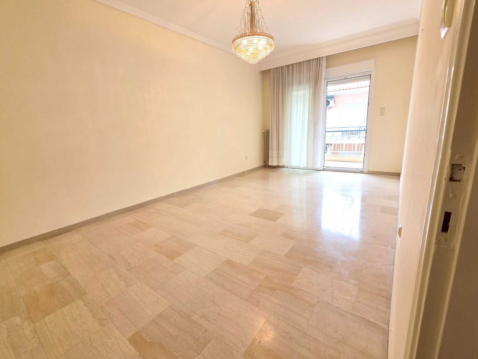 ПРОДАВА СЕ апартамент с площ 90 кв.м. в квартал „Профитис Илиас“ в Кавала (код 8384)