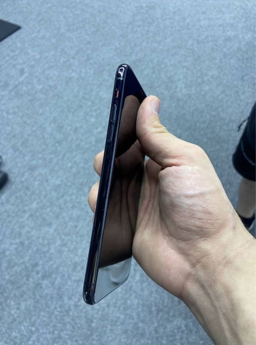 Iphone 11 pro sotiladi xolati yaxshi