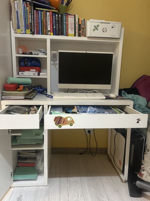 Стол IKEA ( офисный, рабочий, игровой )