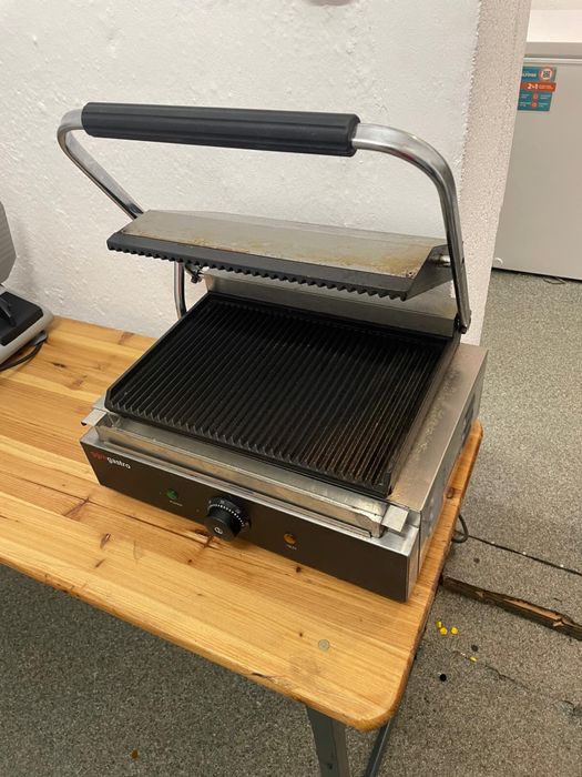 Vanzare aparatura fast food (pret pe toate)