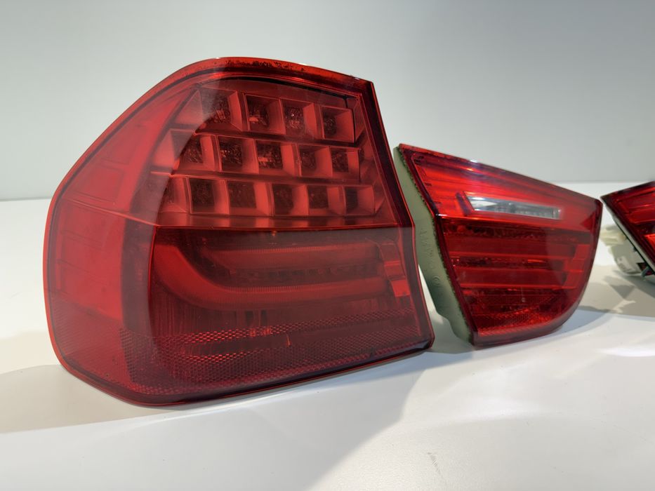 Продаваме фейслит стопове за БМВ Е90/ facelift BMW E90