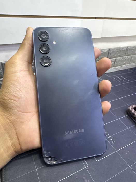 Samsung a16 srochna sotiladi