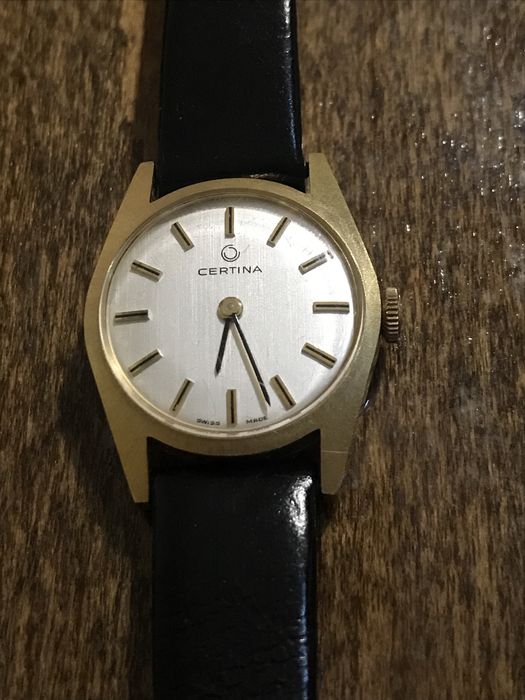 Certina дамски часовник